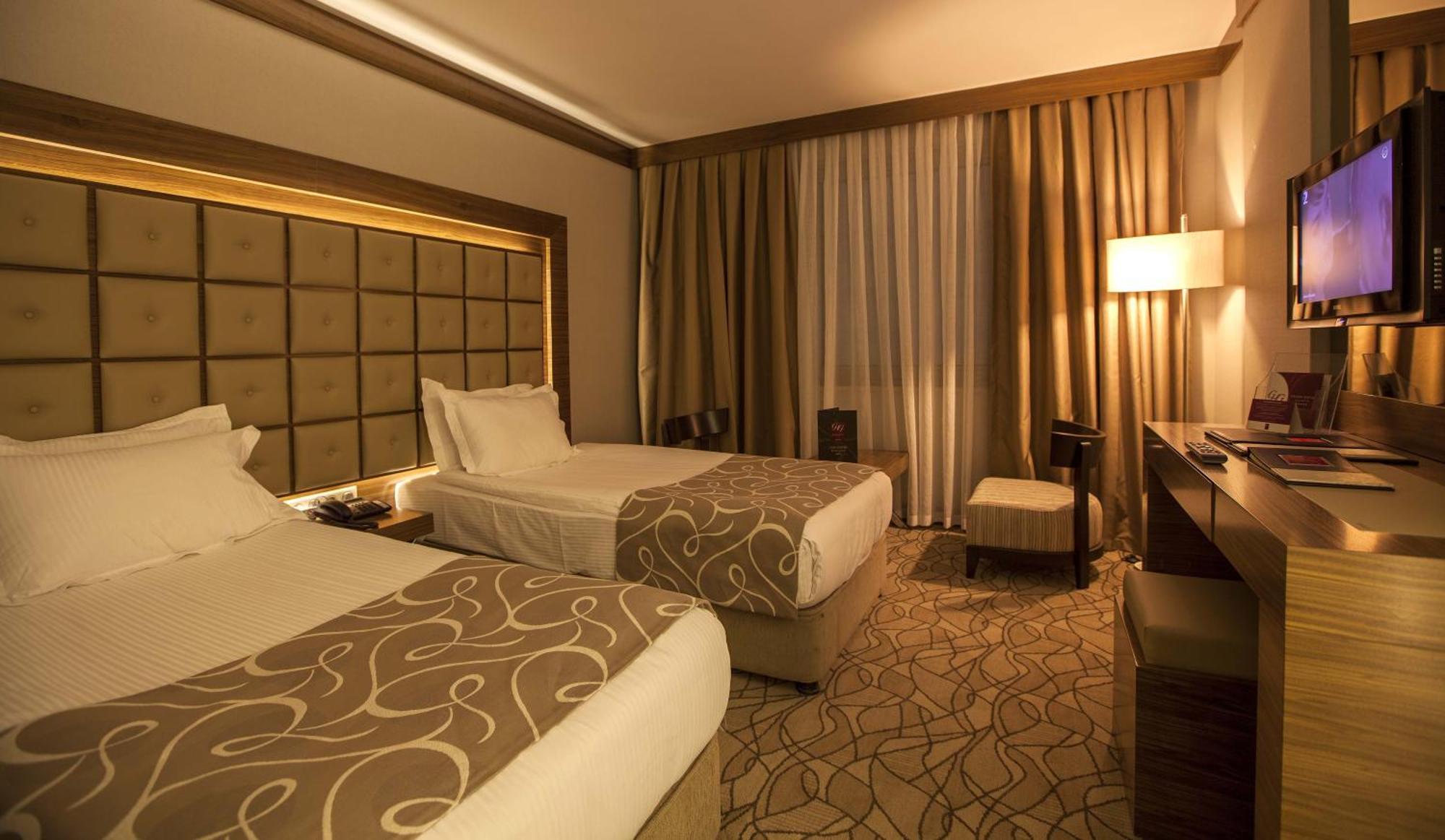 Grand Hotel Ґазіантеп Екстер'єр фото